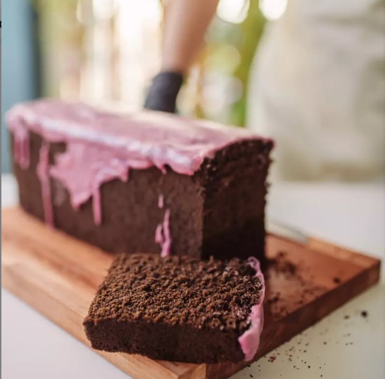 Budín de algarroba negra mini